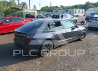 2024 Tesla Model 3 фото