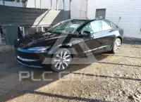 2024 Tesla Model 3 фото