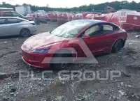 2024 Tesla Model 3 фото