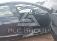 2024 Tesla Model 3 фото