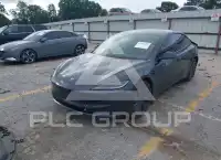 2024 Tesla Model 3 фото