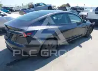 2024 Tesla Model 3 фото