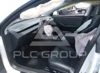2024 Tesla Model 3 фото