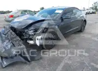2024 Tesla Model 3 фото