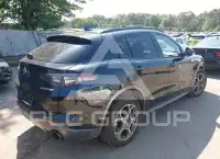 2024 Alfa Romeo Stelvio photo