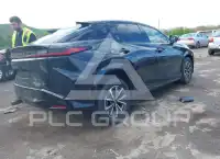 2024 Lexus RZ фото