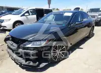 2024 Lexus ES300 photo
