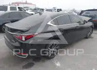 2024 Lexus ES300 photo