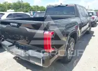 2024 Toyota TUNDRA фото