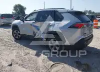 2024 Toyota RAV4 фото