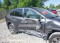 2024 Toyota RAV4 фото