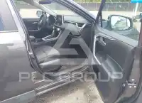 2024 Toyota RAV4 фото