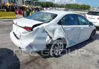 2024 Toyota COROLLA фото