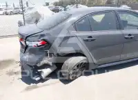 2024 Toyota COROLLA фото