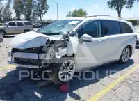 2024 Toyota SIENNA фото