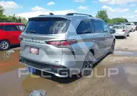 2024 Toyota SIENNA фото