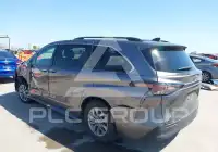 2024 Toyota SIENNA photo