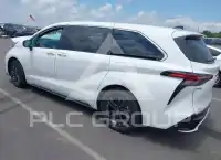 2024 Toyota SIENNA фото