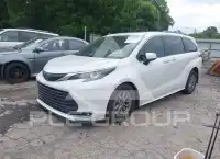 2024 Toyota SIENNA фото