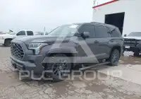 2024 Toyota SEQUOIA фото