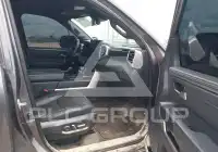 2024 Toyota SEQUOIA фото