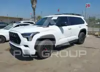 2024 Toyota SEQUOIA фото
