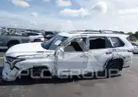 2024 Toyota SEQUOIA фото