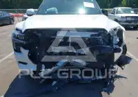 2024 Toyota SEQUOIA photo