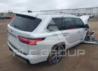 2024 Toyota SEQUOIA фото