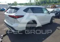 2024 Toyota Highlander фото