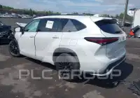 2024 Toyota Highlander фото