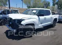2024 Toyota TUNDRA фото