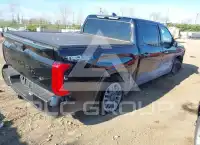 2024 Toyota TUNDRA фото