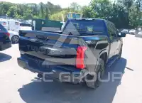 2024 Toyota TUNDRA фото