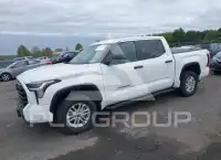 2024 Toyota TUNDRA фото
