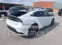 2024 Toyota PRIUS фото