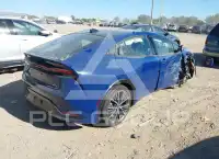 2024 Toyota PRIUS фото