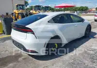 2024 Toyota PRIUS фото