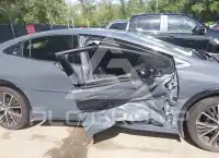 2024 Toyota PRIUS фото