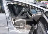 2024 Toyota PRIUS фото