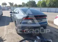 2024 Toyota PRIUS фото