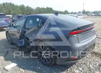 2024 Toyota PRIUS photo