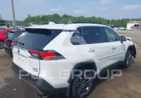 2024 Toyota RAV4 фото