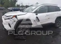2024 Toyota RAV4 фото
