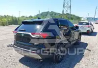 2024 Toyota RAV4 фото