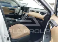 2024 Toyota RAV4 фото