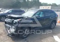 2024 Toyota RAV4 фото