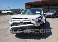 2024 Toyota RAV4 фото