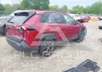 2024 Toyota RAV4 фото