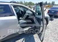 2024 Toyota RAV4 фото
